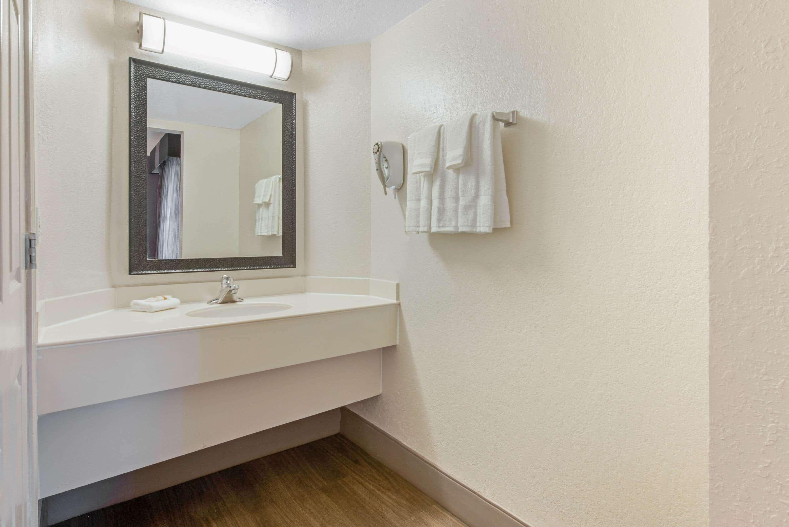La Quinta Inn By Wyndham Miami Airport North Miami Springs Exterior foto