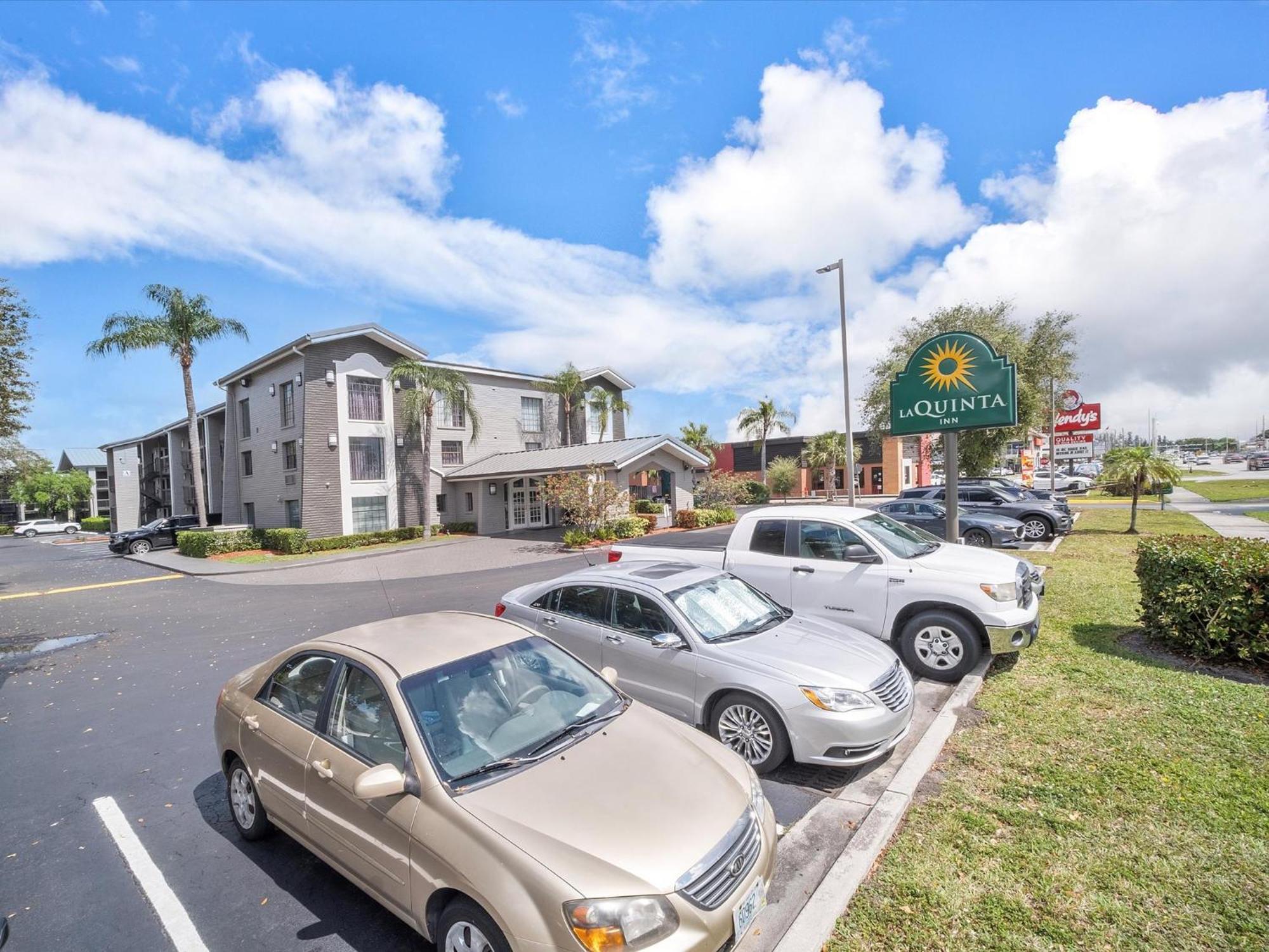 La Quinta Inn By Wyndham Miami Airport North Miami Springs Exterior foto